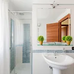 With Terrace & Parking Apartman Lucca