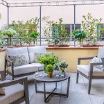 Apartman With Terrace & Parking Lucca