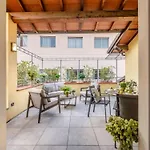 Apartman With Terrace & Parking *