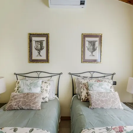 Apartman With Terrace & Parking Lucca